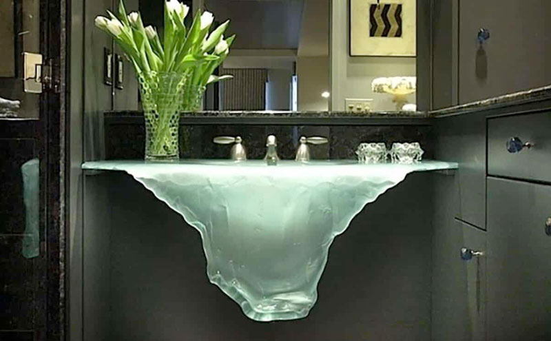 Glass sinks will complete your wet room look