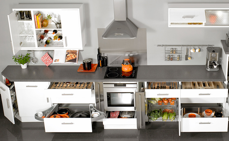Reduce clutter in your kitchen in Vaughan whith built in-organizers.