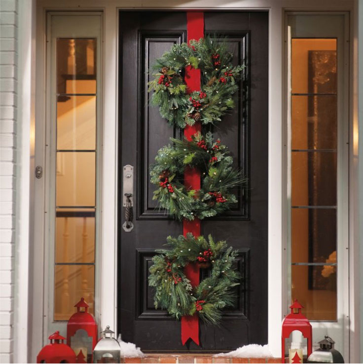 Triple the fun Christmas door decoration