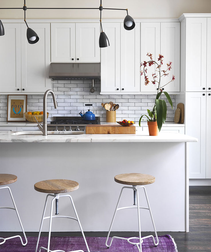 White minimalistic kitchen